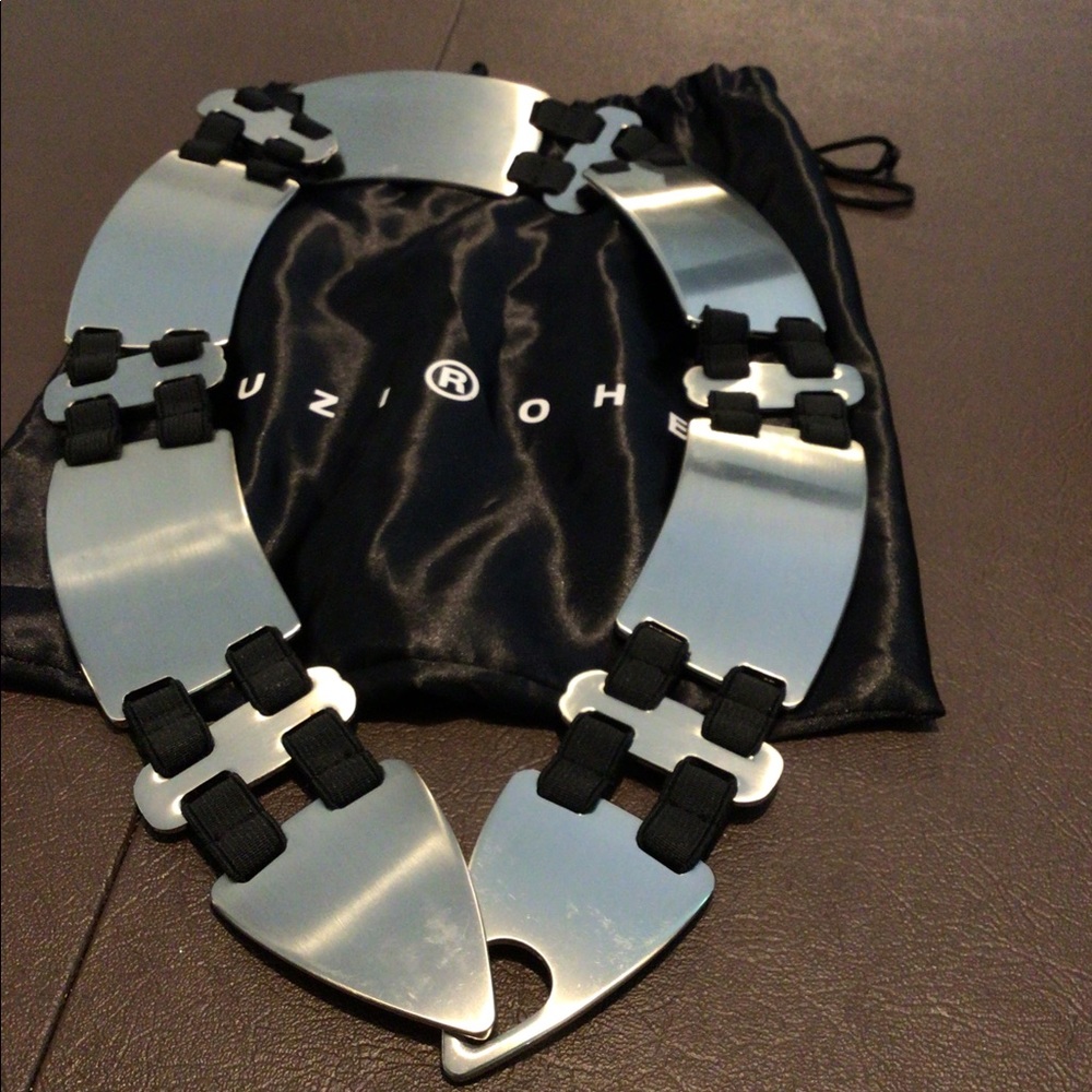 Wcm New York Elastic Rectangular Shaped Belt Smal… - image 1